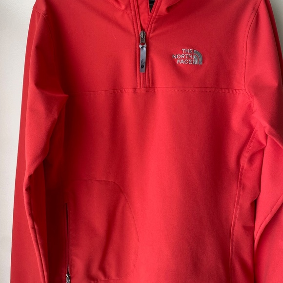 The North Face womens medium Apex TNF 1/4 Zip HOT PINK pullover Jacket - Picture 3 of 7